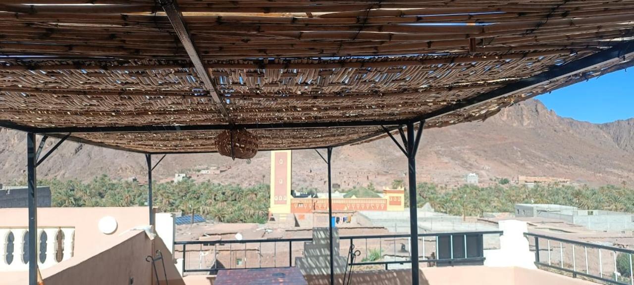 Auberge Restaurant Tissili " Oasis De Fint" Luaran gambar